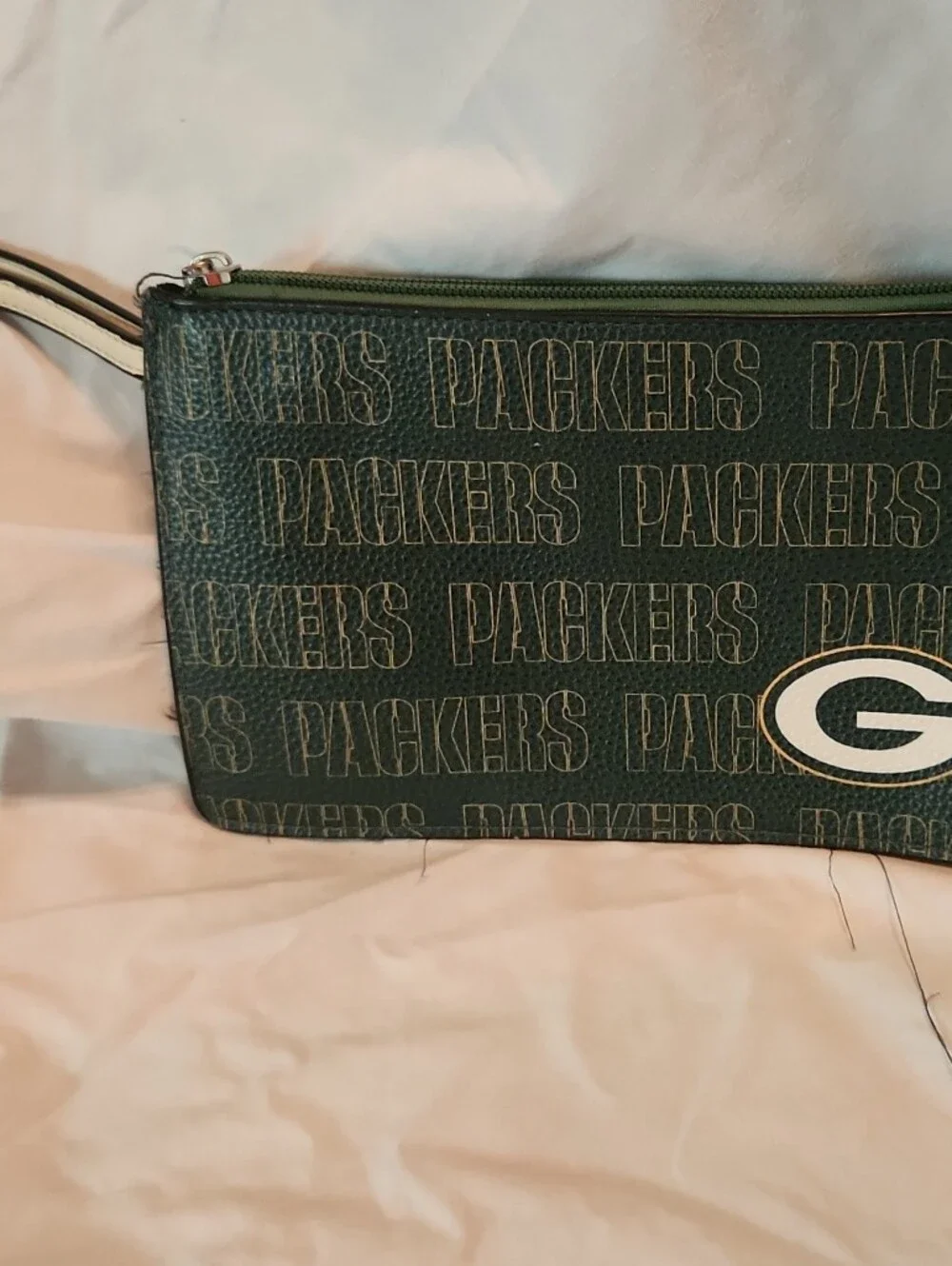 Green Packers Wristlet Clutch with Team Emblem